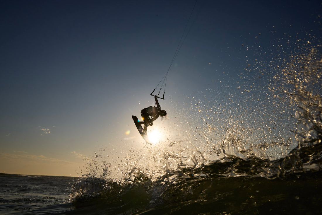 Guía Aprender Kitesurf - Parte 2: Conoce Tu Equipo de Kitesurf – Qué Necesitas y Cómo Funciona